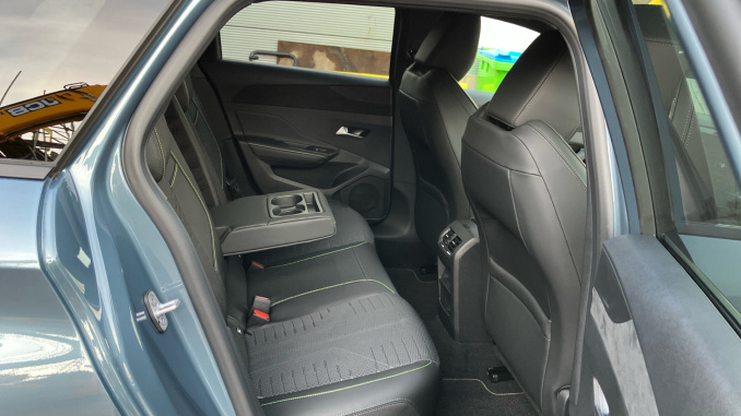Peugeot 308 1.2 Hybrid 145 GT 5dr e-DSC6 Petrol Hatchback - Image 31